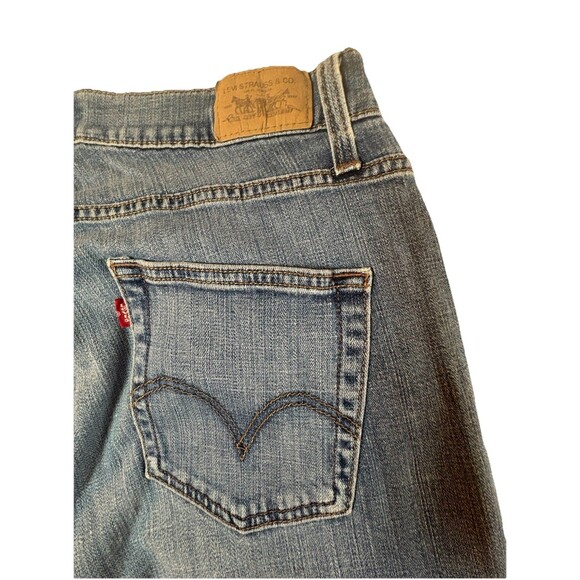 Levis 529 Women’s Curvy Stretch Jeans Size 14 Blue Boot Cut Mid Rise - Picture 11 of 15